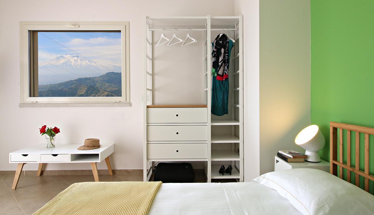 Sike Holiday Home Taormina Exterior photo