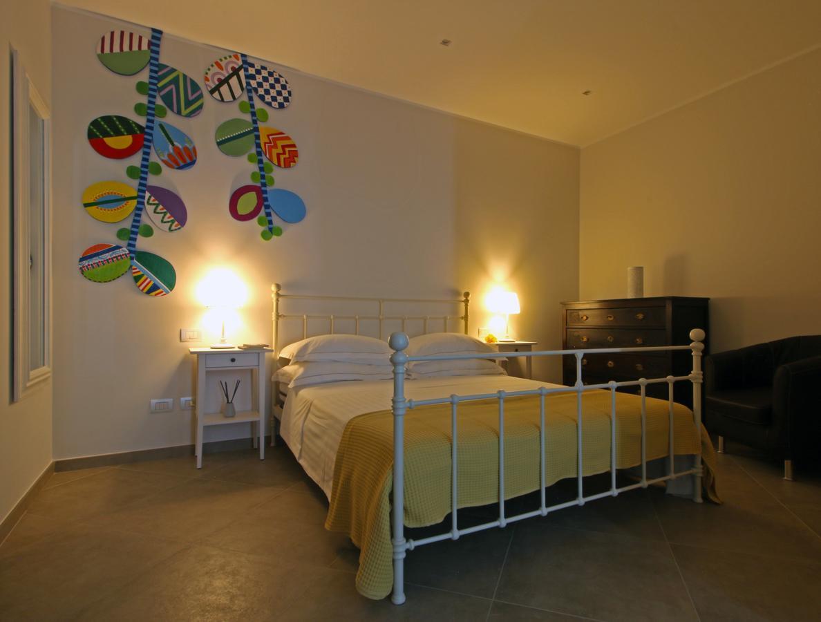 Sike Holiday Home Taormina Exterior photo